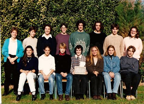 Photo de classe 1ERE ES 1 94 95 de 1994 Lycée Fernand Renaudeau