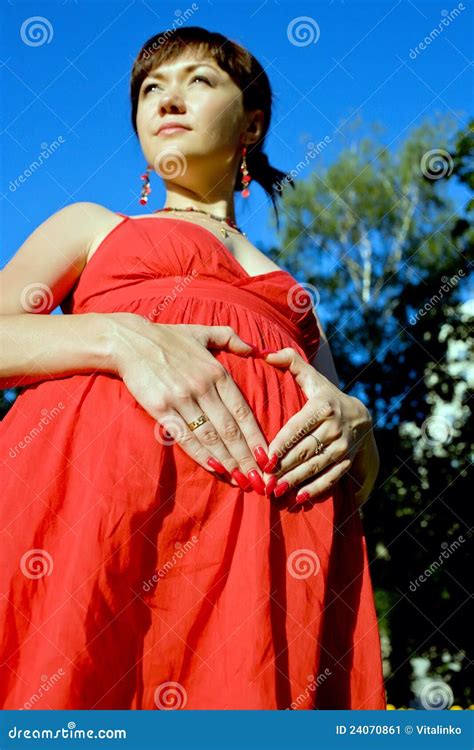 Pregnant Woman In Red Stock Image Image Of Park Flower 24070861