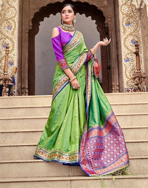 Parrot Green Silk Saree Leemboodi