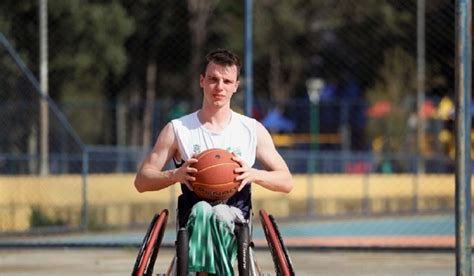 Competi O De Basquete Em Cadeira De Rodas Re Ne Atletas De Quatro