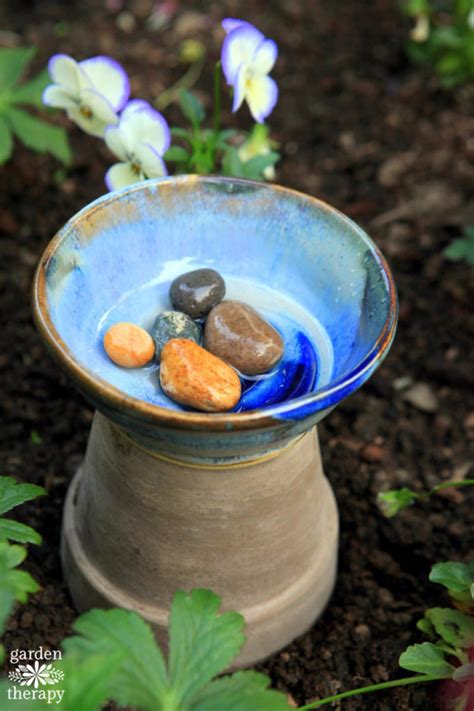 Bee A Good Garden Host Make A Bee Bath Garden Therapy