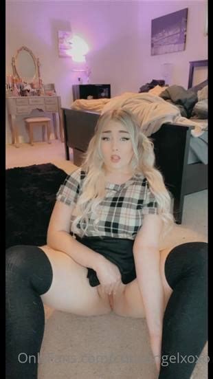 Cutieangelxoxo Upskirt Pussy Play Onlyfans Camchickscaps