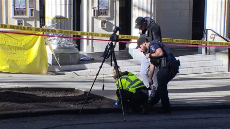 Seattle Homicide Detectives Investigate Suspicious Death After Body