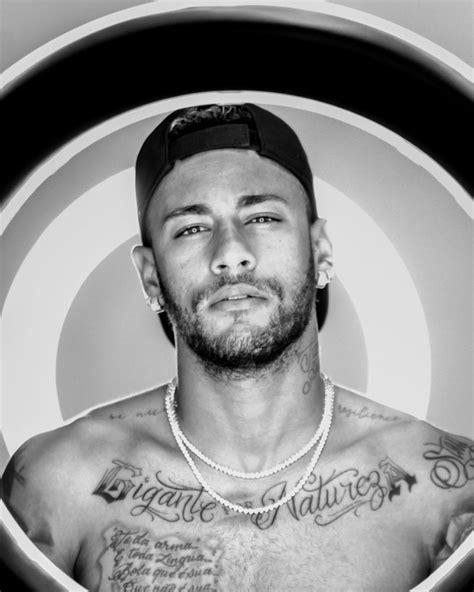 As Incontáveis Tatuagens De Neymar Jr Confira Significados E Fotos