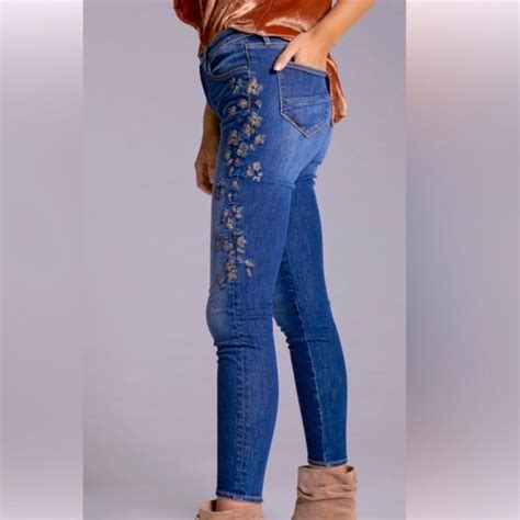 Driftwood Jeans Nwot Driftwood Jackie High Rise Skinny With Embroidered Flowers Poshmark