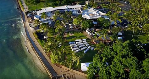 Diamond Head Luau at Waikiki Aquarium - Hawaii Luaus™