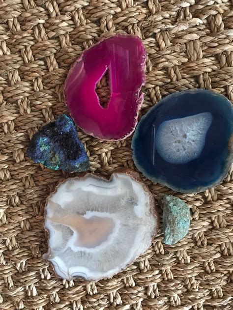 Rocksstonesgemsagatesslices Of Geodes Different Colors Etsy