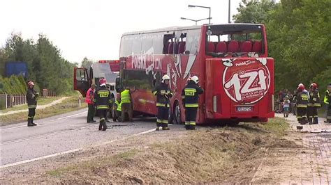 Wypadek Polskiego Busa Na Podkarpaciu Wielu Rannych Polsatnews Pl