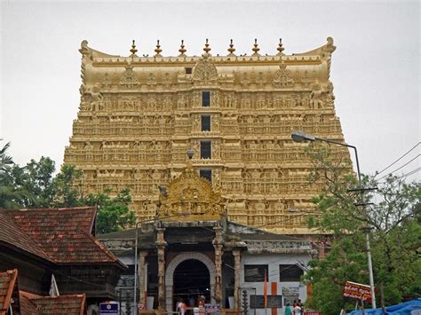 Sri Padmanabhaswamy Temple | IndiaUnveiled