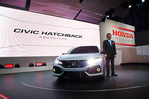 Honda Unveils Civic Hatchback Prototype The Next Step Towards