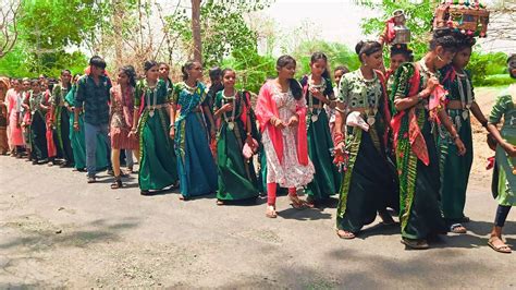 Adivasi Simoda Dance Video Navalja Kawant