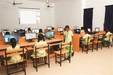 Computer Lab Takshashila Vidya Mandir Best Cbse Schooldindigul