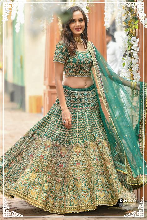 Heavy Embroidery Lehengas For Wedding Siri Designer Collections