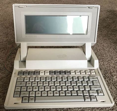 Rare Vintage Laptop Computer 1984 Hp 110 Hewlett Packard Portable