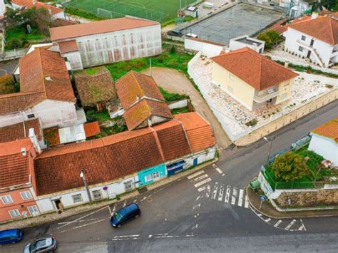 Casas E Apartamentos Para Recuperar Em Loures Lisboa Idealista