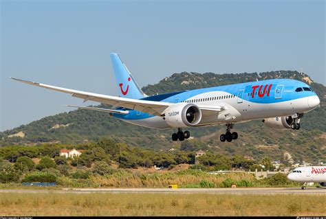 G Tuih Tui Airways Boeing Dreamliner Photo By Tom Reichert Id