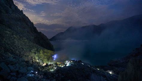 Kawah Ijen Blue Fire Tour from Bali 2 Day 1 Night