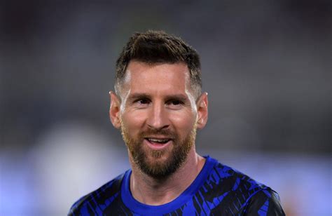 Instant Foot On Twitter Lionel Messi Ne Signera Pas Au Fc