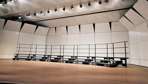 Signature® Choral Risers - Wenger Corporation