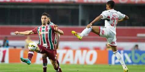 V Deo S O Paulo E Fluminense Empatam Em Jogo De Quatro Gols No Morumbi