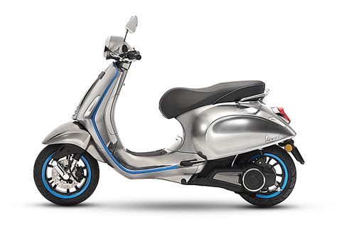 2018 Vespa Elettrica Goes Live At EICMA Autoevolution