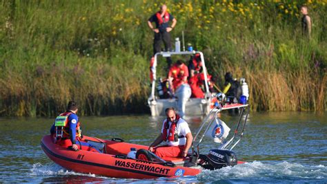 Badeunfall In Bayern Suche Nach Mann Im See L Uft