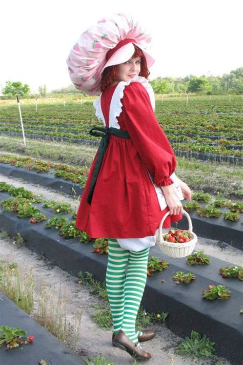 Photo Of Nessabutterfly Cosplaying Strawberry Shortcake Strawberry