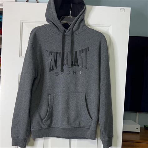 Everlast Men's Grey and Black Hoodie | Depop