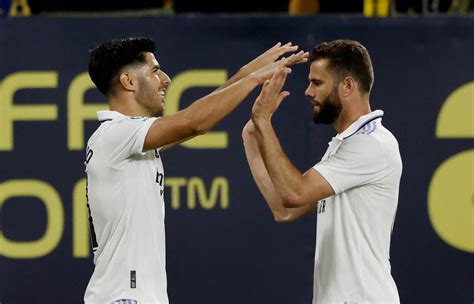 Nacho And Asensio Score Late To Give Real Madrid 2 0 Win At Cadiz Reuters