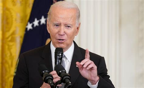 Biden Ordenar Izar Banderas A Media Asta Para Honrar A Los Mil