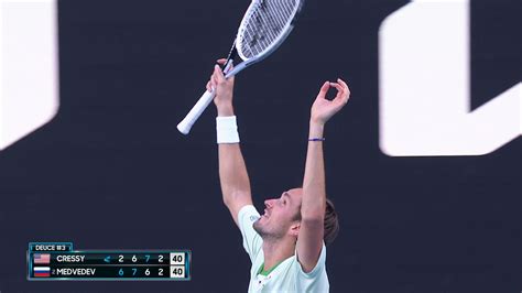 He Is So Lucky It S Unbelievable Daniil Medvedev Shouts Across At