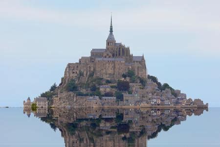 St. Joseph Roman Catholic Church | Iconic Mont Saint-Michel Abbey ...