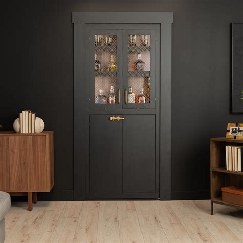 Signature Speakeasy Hidden Door – Murphy Door®