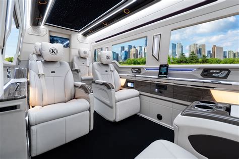 2024 Mercedes Sprinter Vip Luxury King Van 4d Con Sarena