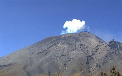 Volc N Popocat Petl Registra Exhalaciones Con Baja Cantidad De