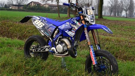 TEST YAMAHA yz 125 motard *innamorato perso* - YouTube