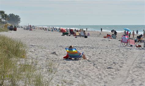 Beach town near Sarasota named 'most affordable' for snowbirds in U.S.