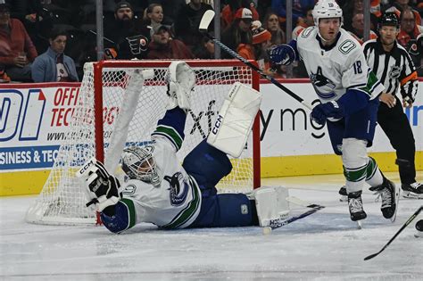 Instant Reaction: Canucks get outplayed and lose to Flyers despite ...