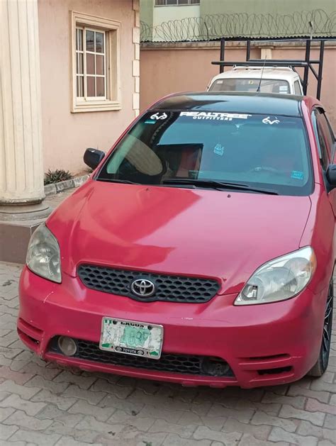 Clean Nigerian Used Toyota Matrix 04 2 3m SOLD Autos Nigeria