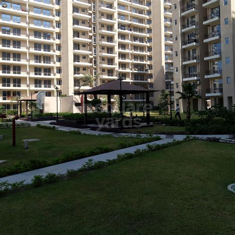 Rental Bedroom Sq Ft Apartment In Shree Vardhman Mantra Sector