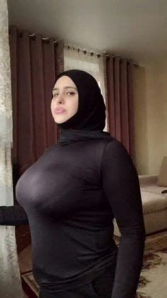 Sexy Arab Women