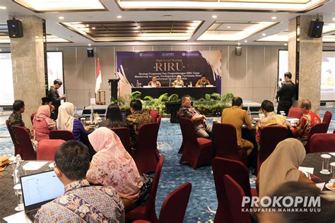 Mewakili Bupati Kadis Dpmptsp Hadiri High Level Meeting Riru Kaltim