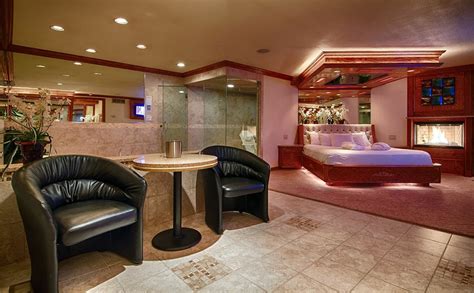 Northbrook, IL – Sybaris – Romantic Weekend Getaways in Chicago ...