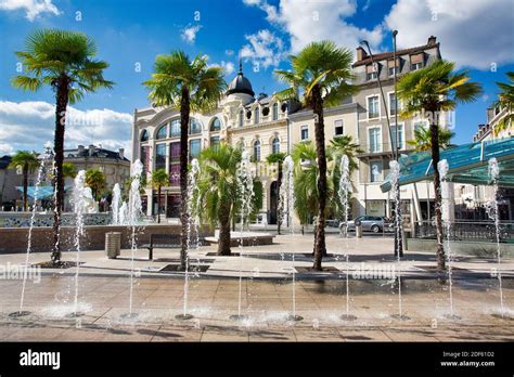 Place Clemenceau Pau Banque De Photographies Et Dimages à Haute