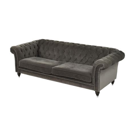 Traditional Chesterfield Loveseat | 77% Off | Kaiyo