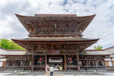 国宝 高岡山瑞龍寺観光スポット体験公式高岡観光ナビ 富山県高岡のおでかけ旅行情報