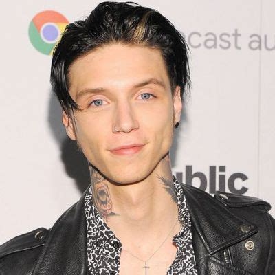 Who Is Andy Biersack Wiki Age Height Net Worth Girlfriend Ethnicity