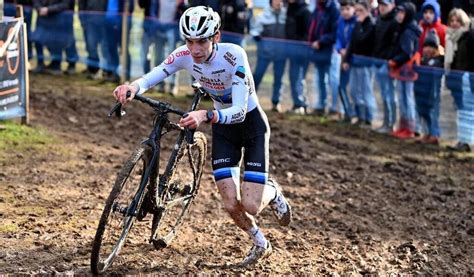 Cyclo Cross Championnats De France L O Bisiaux Sacr Champion De