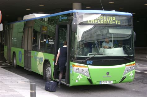 Autobuses De La T1 Y T2 Del Aeropuerto De Barcelona El Prat