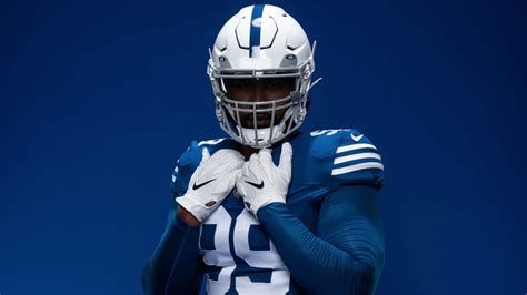 Colts Announce Throwback Uniforms For Tampa Bay Buccaneers Matchup